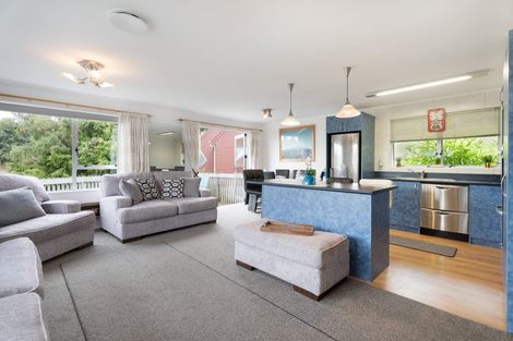 Photo of property in 7 Spruce Grove, Ranui, Porirua, 5024