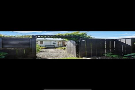 Photo of property in 16 Alexander Road, Raumati Beach, Paraparaumu, 5032