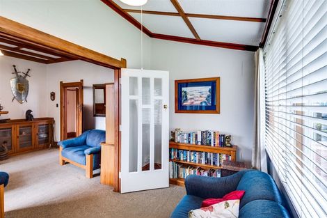 Photo of property in 130 Gloucester Street, Taradale, Napier, 4112