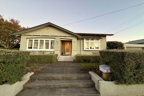 Photo of property in 9 Walsh Road, Westown, New Plymouth, 4310