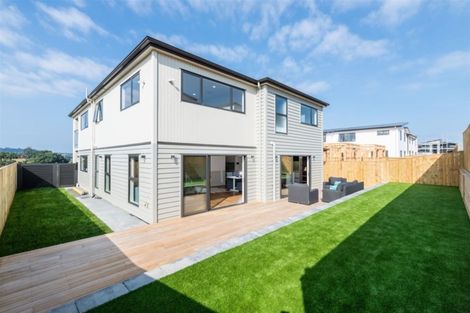 Photo of property in 11 Tai Crescent, Hobsonville, Auckland, 0616