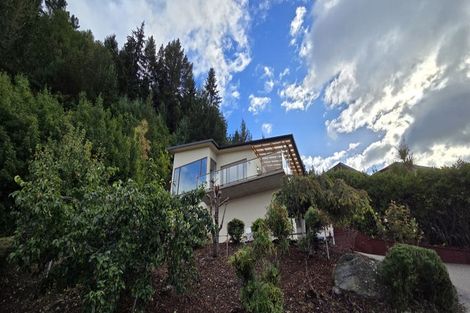 Photo of property in St Andrews Park, 3 Saint Lukes Lane, Queenstown, 9300
