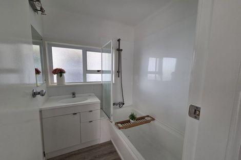 Photo of property in 103 Maupuia Road, Maupuia, Wellington, 6022