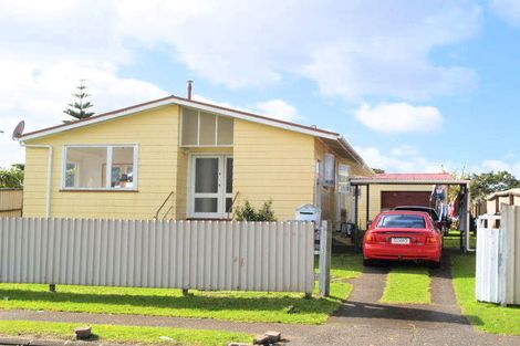 Photo of property in 75 Calthorp Close, Favona, Auckland, 2024