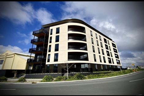 Photo of property in 204/2 Launch Road, Hobsonville, Auckland, 0616