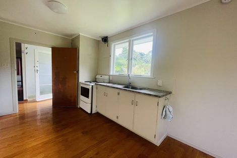 Photo of property in 70 Lake Road, Northcote, Auckland, 0627