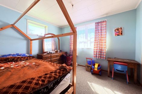 Photo of property in 12 Karaka Street, Wairoa, 4108