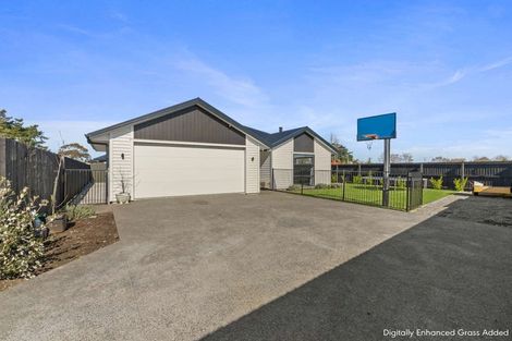 Photo of property in 44 Mcquillan Avenue, Woodend, 7610