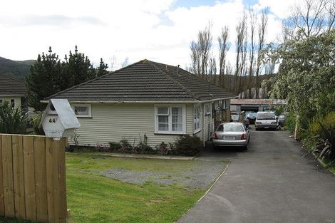 Photo of property in 44 Karaka Street, Wainuiomata, Lower Hutt, 5014