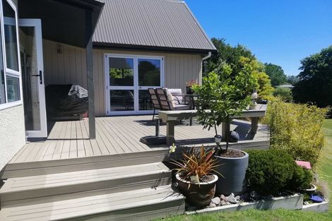 Photo of property in 1/68 Kinloch Road, Kinloch, Taupo, 3377