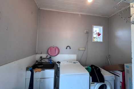 Photo of property in 9 Ruahine Street, Roslyn, Palmerston North, 4414