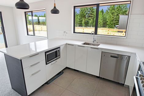Photo of property in 5 Harris Place, Twizel, 7901