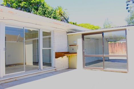 Photo of property in 2/10 Fenton Street, Papatoetoe, Auckland, 2025