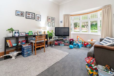 Photo of property in 57a Para Street, Miramar, Wellington, 6022
