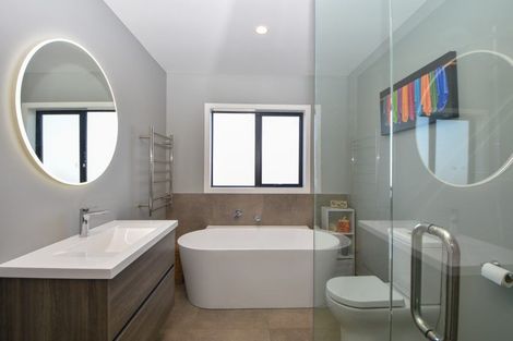 Photo of property in 5 Pukeko Lane, Carterton, 5713