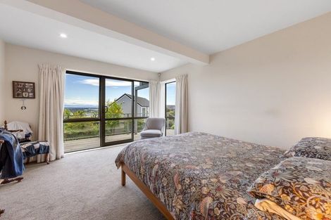 Photo of property in 8 Westmere Lane, Mount Pleasant, Christchurch, 8081