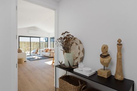 Photo of property in 1/1 Beaver Road, Blenheim, 7201