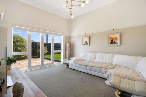 Photo of property in 65 Wharfe Street, South Hill, Oamaru, 9400