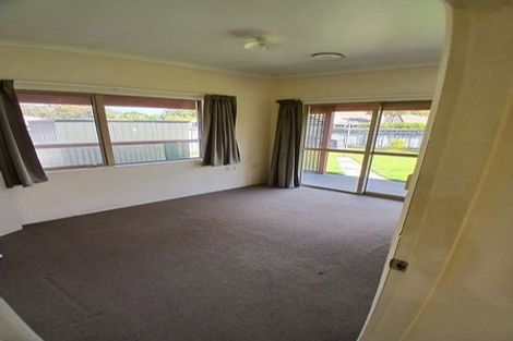 Photo of property in 7 Elizabeth Grove, Stratford, 4332