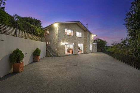 Photo of property in 32 Takahe Drive, Cashmere, Christchurch, 8022