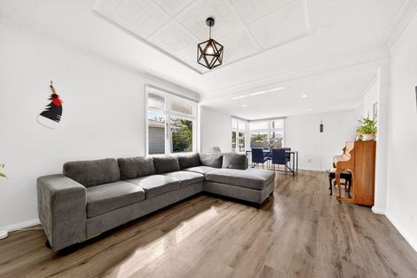 Photo of property in 382 High Street South, Carterton, 5713