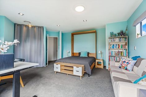 Photo of property in 19 Hamurana Place, Te Atatu Peninsula, Auckland, 0610