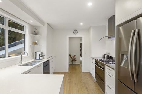 Photo of property in 10 Hobby Avenue, Birkdale, Auckland, 0626