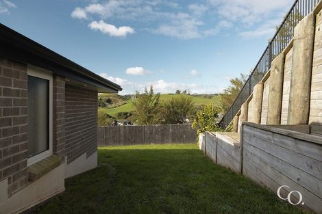 Photo of property in 72 Adler Drive, Ohauiti, Tauranga, 3112