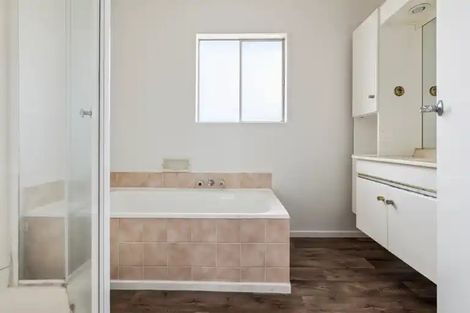 Photo of property in 34a Taylor Road, Mangere Bridge, Auckland, 2022