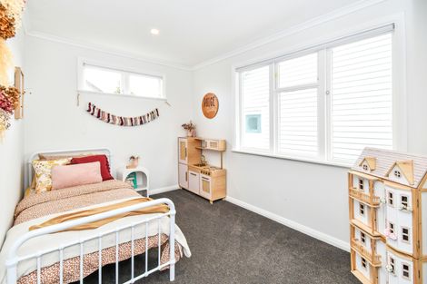 Photo of property in 25 Village Way, Ardmore, Papakura, 2582
