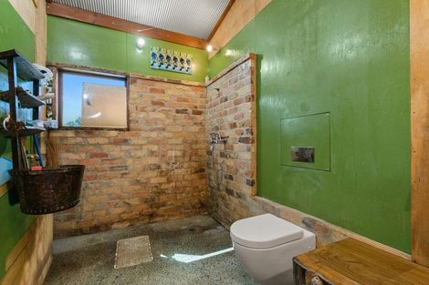 Photo of property in 56 Mcgregor Road, Clevedon, Papakura, 2582