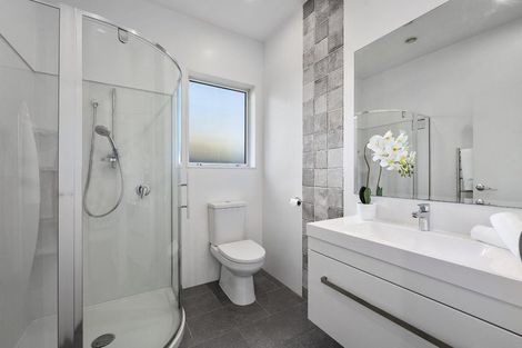 Photo of property in 97 Pohutukawa Parade, Riverhead, 0820