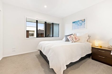 Photo of property in 59 Rangihina Road, Hobsonville, Auckland, 0616