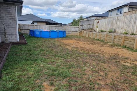 Photo of property in 35 Harriet Johnston Drive, Pokeno, 2402