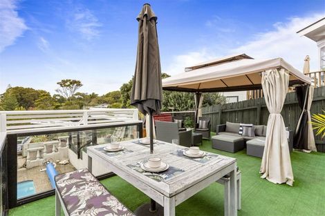 Photo of property in 117 Stanley Road, Glenfield, Auckland, 0629