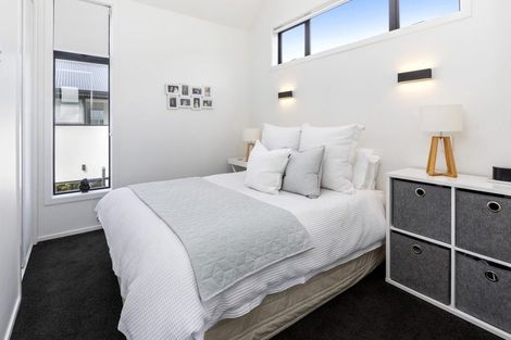 Photo of property in 43a Gracefield Avenue, Christchurch Central, Christchurch, 8013