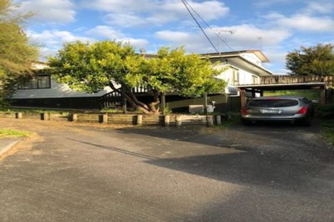 Photo of property in 1/6 Helena Street, Massey, Auckland, 0614