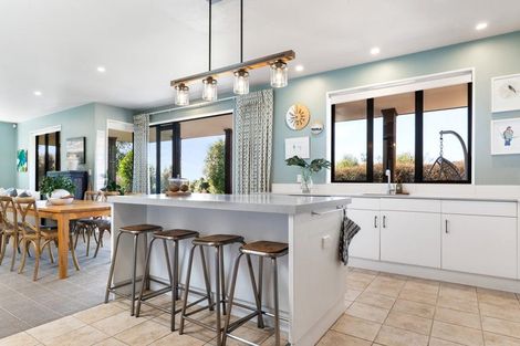 Photo of property in 23a Hyndhope Road, Kennedys Bush, Christchurch, 8025