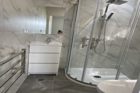 Photo of property in 32 Karoro Road, Flat Bush, Auckland, 2019