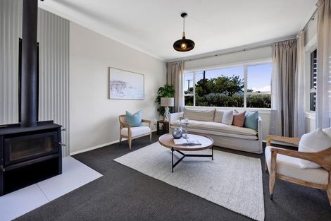 Photo of property in 110 Manawapou Road, Hawera, 4610