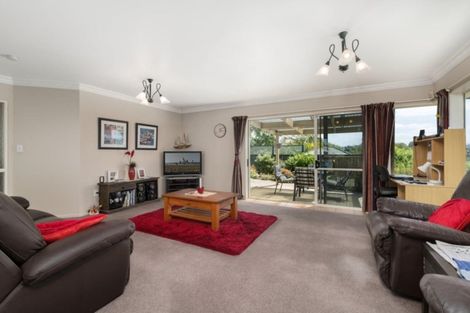 Photo of property in 27 Mahonia Place, Pyes Pa, Tauranga, 3112