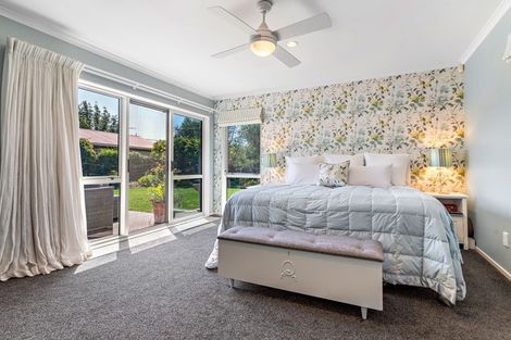 Photo of property in 11a Humphries Street, Greytown, 5712