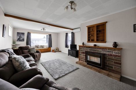 Photo of property in 14 Murray Avenue, Hawera, 4610