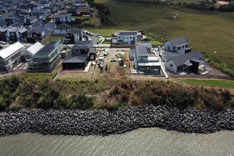 Photo of property in 20 Treloar Crescent, Hobsonville, Auckland, 0616