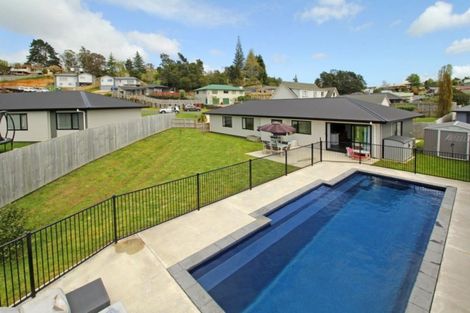 Photo of property in 11 Rimu Avenue, Huntly, 3700