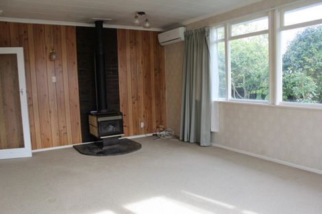 Photo of property in 3 Martin Street, Waikanae, 5036