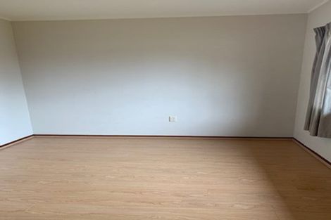 Photo of property in 2/19 Murvale Drive, Bucklands Beach, Auckland, 2014