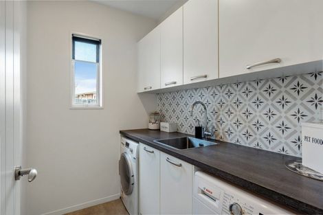 Photo of property in 152a Wairakei Road, Bryndwr, Christchurch, 8053