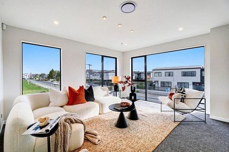 Photo of property in 1 Sails Road, Hobsonville, Auckland, 0616