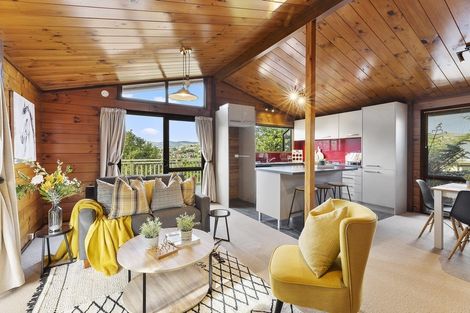 Photo of property in 15 The Yardarm, Whitby, Porirua, 5024